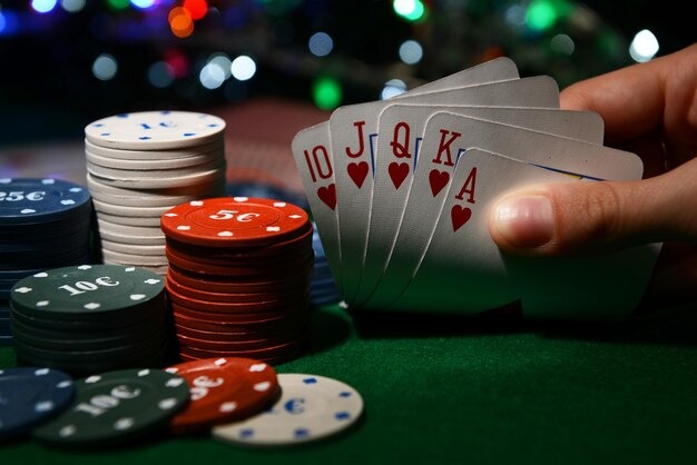panen77 live roulette table with dealer and betting interface showing table limits